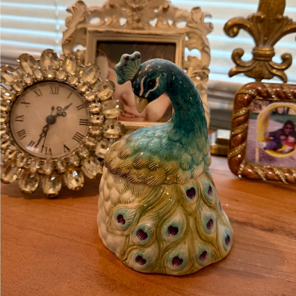 Gorgeous Porcelain Peacock Trinket Box 6.5 Inches x 4.5 Inches